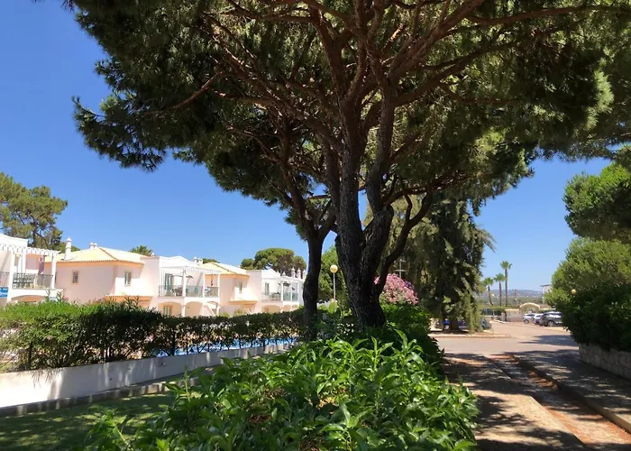 Algarve Albufeira, Quiet With Pool At 10 Mn Walk From Da Falesia Appartamento