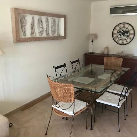 Comfortable Apartment, Algarve Albufeira, 10 Mn Walk From Falésia