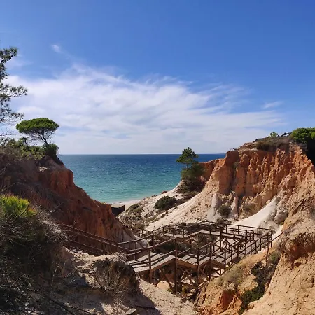 Algarve Albufeira, Quiet With Pool At 10 Mn Walk From Da Falesia Apartment