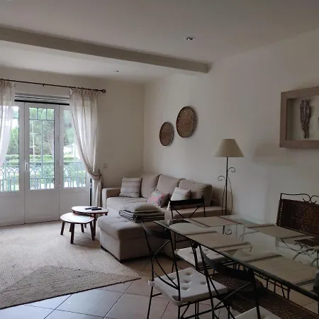 Comfortable Apartment, Algarve Albufeira, 10 Mn Walk From Falésia * Olhos de Agua (Albufeira)