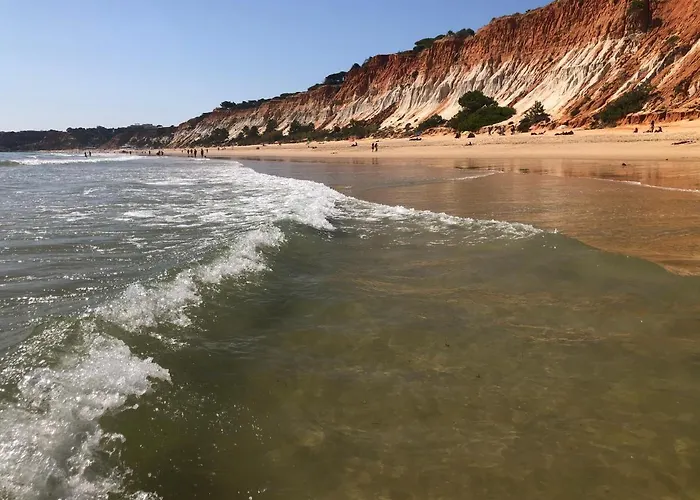 Algarve Albufeira, Quiet With Pool At 10 Mn Walk From Da Falesia * Olhos de Agua (Albufeira)
