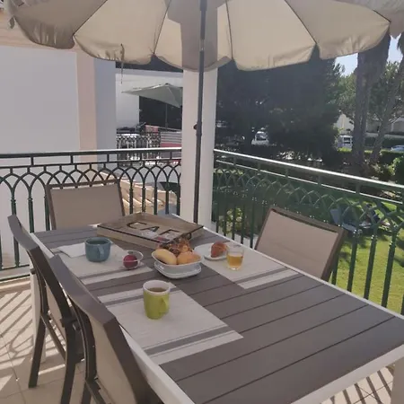 Διαμέρισμα Algarve Albufeira, Quiet With Pool At 10 Mn Walk From Da Falesia Olhos de Αgua