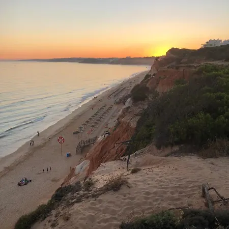 Διαμέρισμα Algarve Albufeira, Quiet With Pool At 10 Mn Walk From Da Falesia Olhos de Αgua