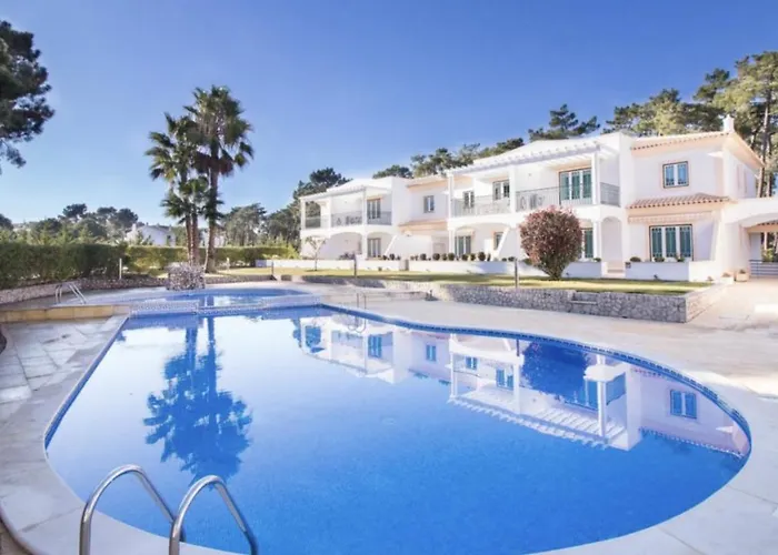 Algarve Albufeira, Quiet With Pool At 10 Mn Walk From Da Falesia 아파트 *